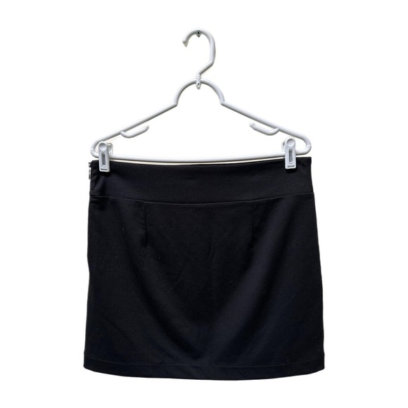Banana Republic Black Mini Skirt, Size 8, Pre-owned - Picture 3 of 5